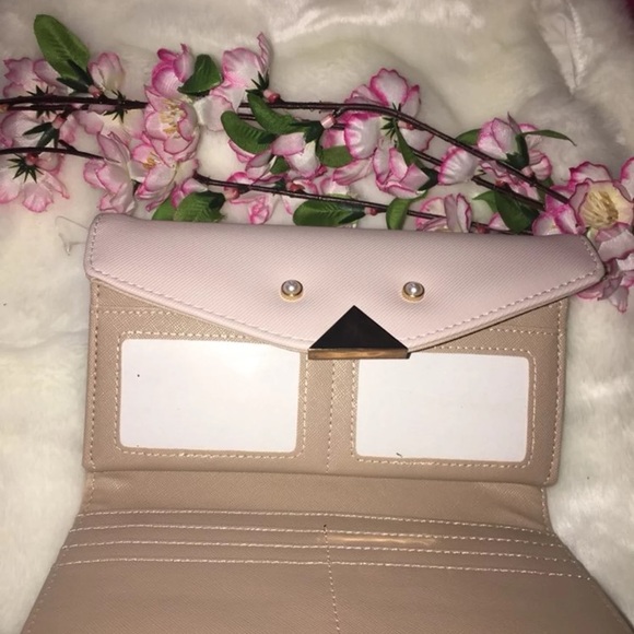 Wallet - Picture 5 of 5